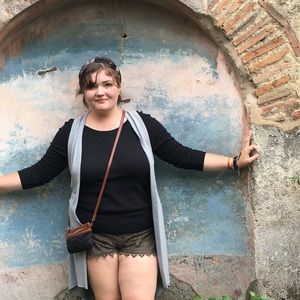 Meet your Posher, Madison